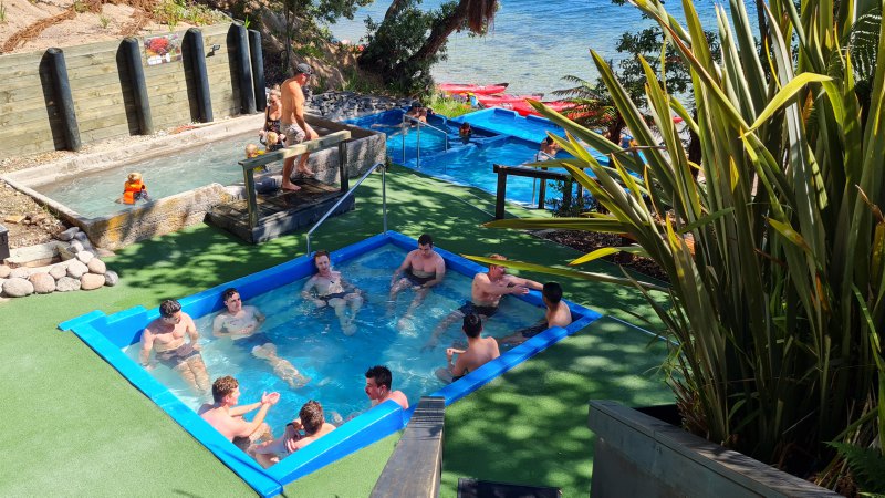 Guided Hot Pools Kayak