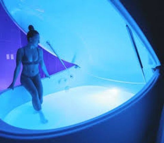 60-Minute Float Therapy