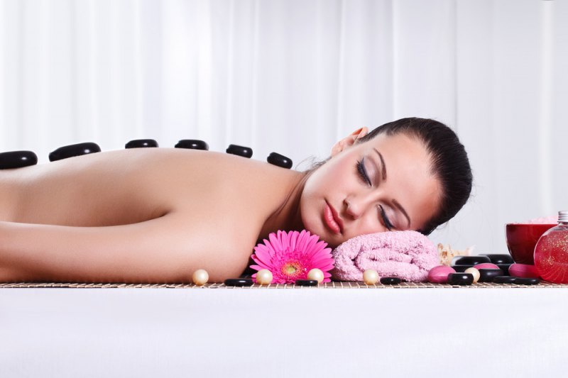 75 Minute Hot Stone Massage 