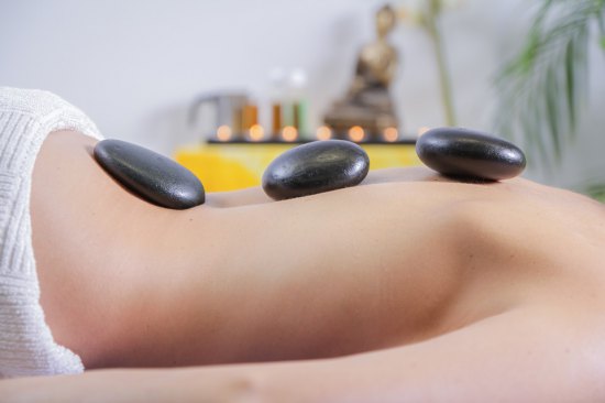 Pure Balance Warm Thermal Stone Luxury Massage (60 minutes)